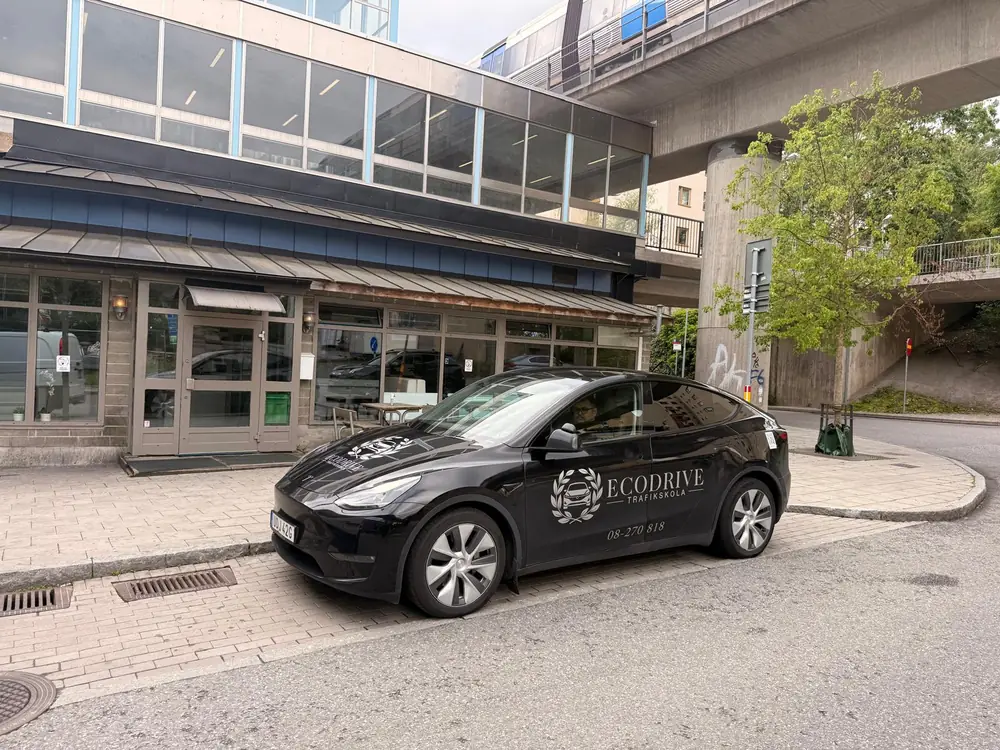 Upphämtningsplats vid Kista bussterminal i Kista centrum